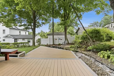31 Wildrose Ave, Worcester, MA 01602 - Photo 36
