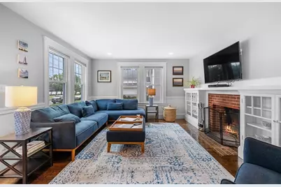 103 Sylvan St #2, Danvers, MA 01923 - Photo 4