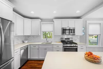 103 Sylvan St #2, Danvers, MA 01923 - Photo 10