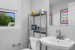 103 Sylvan St, Danvers, MA 01923 - Photo 16