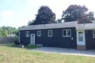 4 Thurston St, Foxboro, MA 02035 - Photo 32