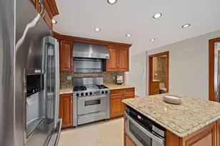 347 Plain St, Braintree, MA 02184 - Photo 8