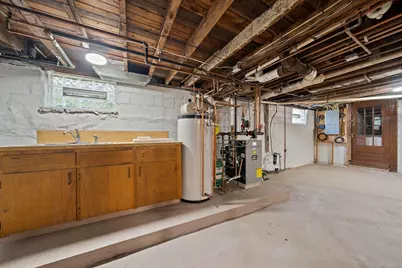 347 Plain St, Braintree, MA 02184 - Photo 30