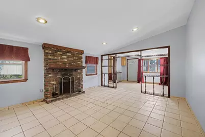 16 Berger Street, Chicopee, MA 01020 - Photo 10
