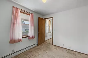 16 Berger St, Chicopee, MA 01020 - Photo 24