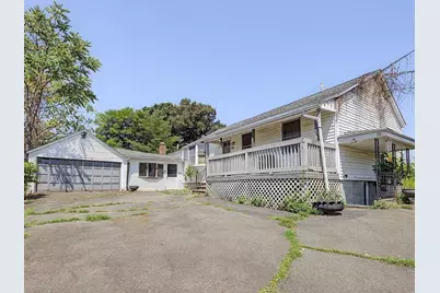 16 Berger Street, Chicopee, MA 01020 - Photo 2
