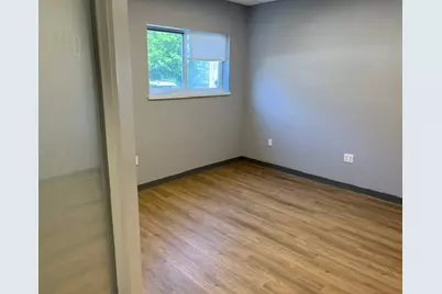 63-1/2 Jefferson Ave #105, Salem, MA 01970 - Photo 2