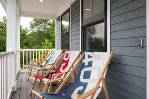 8 Colby Farm Ln, Newburyport, MA 01950 - Photo 4