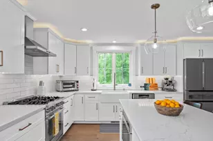 8 Colby Farm Ln, Newburyport, MA 01950 - Photo 10