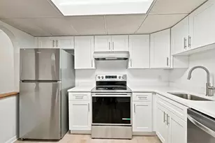 59 School St, Northborough, MA 01532 - Photo 2