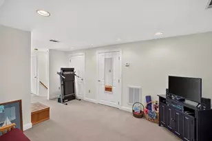 15 Vernon St, Plymouth, MA 02360 - Photo 30
