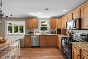 49 Plain St, Middleborough, MA 02346 - Photo 8