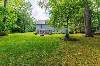 46 Bancroft Rd, Holden, MA 01520 - Photo 6