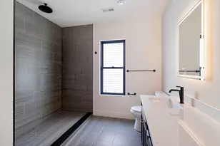 50 Crescent Ave, Boston, MA 02125 - Photo 14