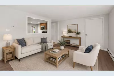 121-R Elm #2, Marblehead, MA 01945 - Photo 4