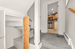 121-R Elm, Marblehead, MA 01945 - Photo 18