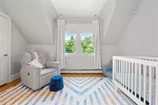 18 Benvenue St, Wellesley, MA 02482 - Photo 20