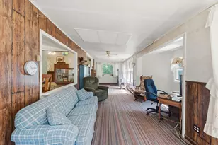 4 Essex St, Holland, MA 01521 - Photo 8