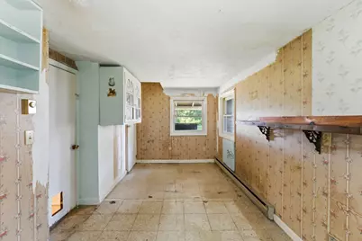 4 Essex St, Holland, MA 01521 - Photo 22