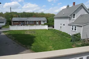 13 Spring St, Salisbury, MA 01952 - Photo 20