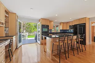 27 Lincoln St, Andover, MA 01810 - Photo 8