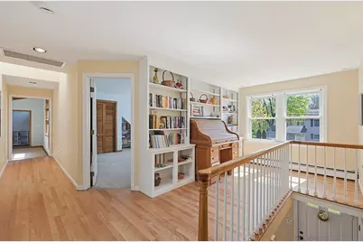 27 Lincoln St, Andover, MA 01810 - Photo 32