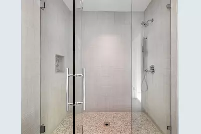 561 East Broadway #561, Boston, MA 02127 - Photo 24