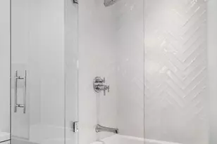 561 E Broadway, Boston, MA 02127 - Photo 28