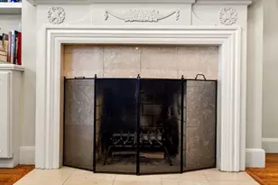 341 Beacon St, Boston, MA 02116 - Photo 12