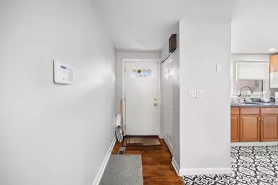 21 Hilton Ter, Boston, MA 02119 - Photo 6