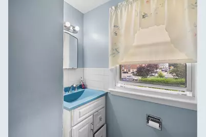 21 Hilton Ter, Boston, MA 02119 - Photo 20