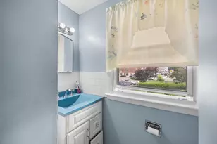 21 Hilton Terrace, Boston, MA 02119 - Photo 20