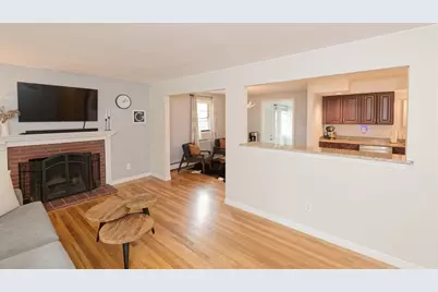 117 Longmeadow Ave, Worcester, MA 01606 - Photo 8