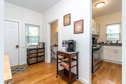 30 Appleton St #1, Waltham, MA 02453 - Photo 6