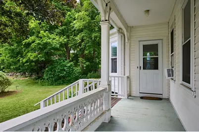 2 Pleasant St, Huntington, MA 01050 - Photo 4