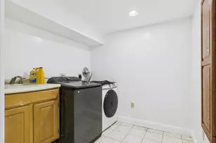 11 Woodrow Ave, Boston, MA 02124 - Photo 26