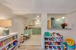 36 Wentworth St, Dedham, MA 02026 - Photo 16