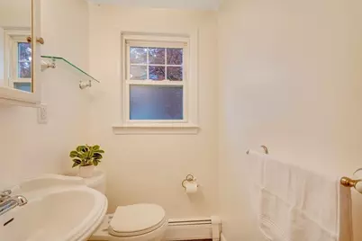 36 Wentworth St, Dedham, MA 02026 - Photo 6