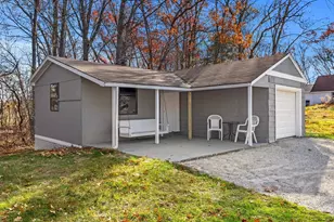 16 Jeanne D'Arc St, Lowell, MA 01854 - Photo 2