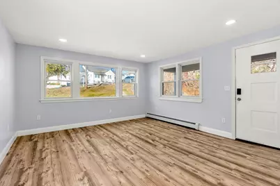 16 Jeanne Darc St, Lowell, MA 01854 - Photo 32