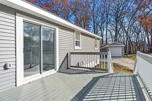 16 Jeanne D'Arc St, Lowell, MA 01854 - Photo 20