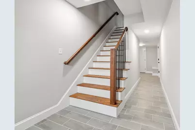 31 Danielle's Way, Worcester, MA 01606 - Photo 2