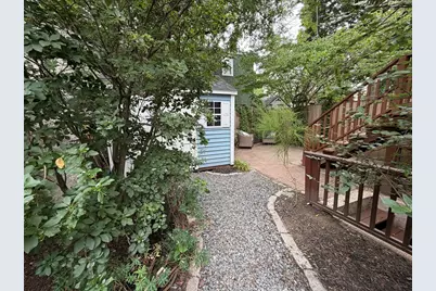 35 Iriving Street #B, Somerville, MA 02144 - Photo 34