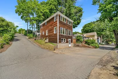 11 Beech Ln, Amesbury, MA 01913 - Photo 1