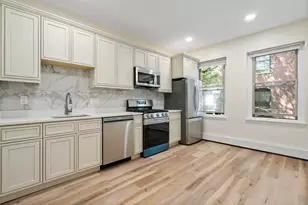 122 Union Pk St, Boston, MA 02118 - Photo 4