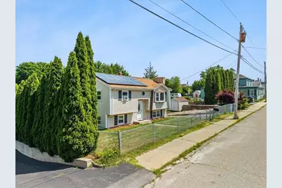 38 County St, Blackstone, MA 01504 - Photo 18