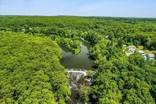 38 County St, Blackstone, MA 01504 - Photo 26