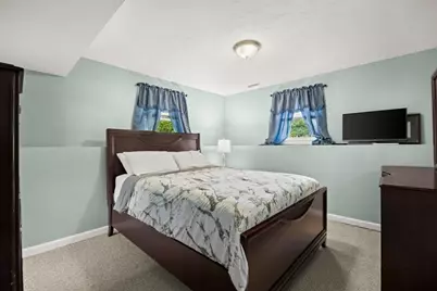 38 County St, Blackstone, MA 01504 - Photo 12