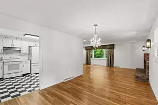 14 Oxbow Rd, Natick, MA 01760 - Photo 12