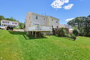 17 Bolton St, Worcester, MA 01604 - Photo 26